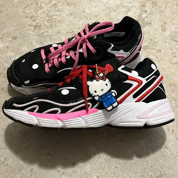 Adidas Hello Kitty Astir Size 7 Women’s Sneaker Shoe Limited Edition Black - Picture 4 of 8
